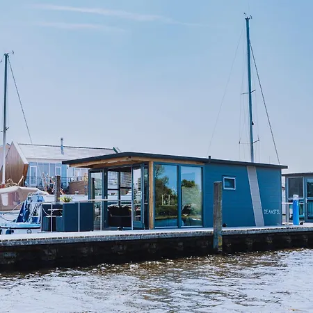 Harbour At Uitgeestermeer View, Cleaning Included 船上ホテル Uitgeest